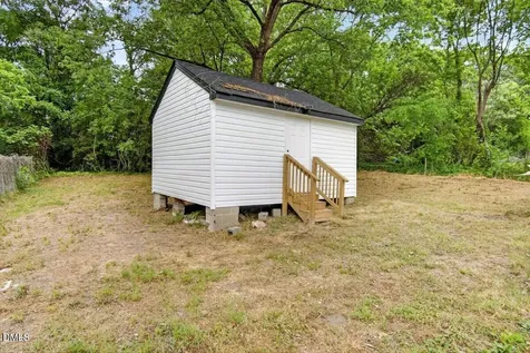 904 Elm Street Henderson NC 27536