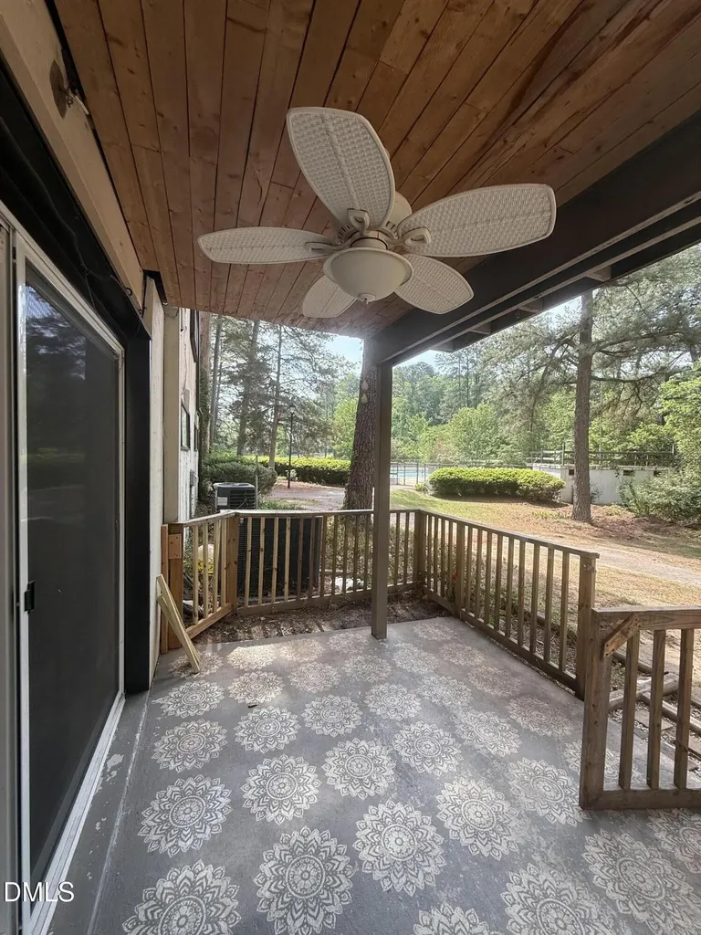 546 Pine Ridge Place Raleigh NC 27609