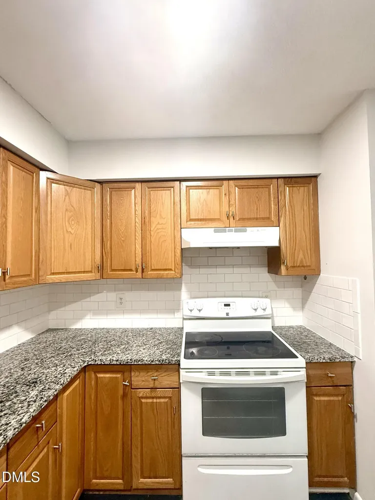 546 Pine Ridge Place Raleigh NC 27609