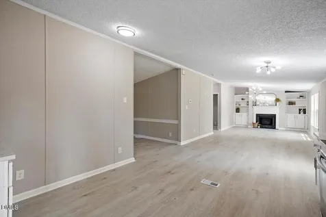 8218 N Nc 27 E Coats NC 27521