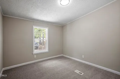 8218 N Nc 27 E Coats NC 27521