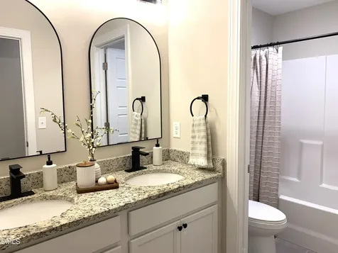 549 Kings Glen Way Wake Forest NC 27587