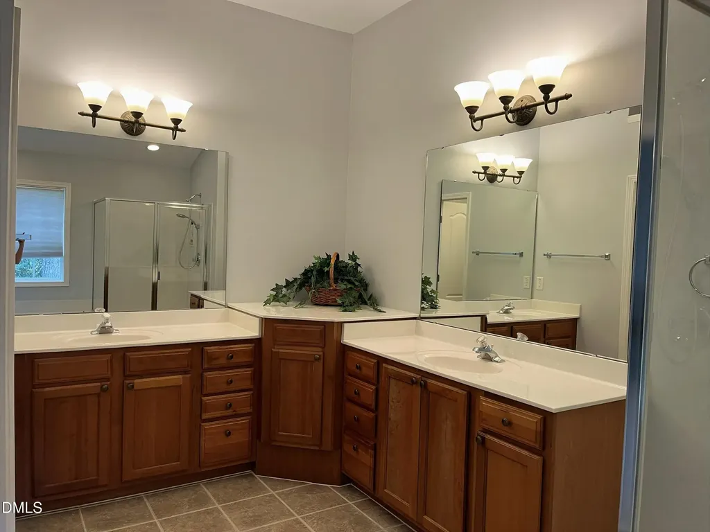 13113 Ashford Park Drive Raleigh NC 27613