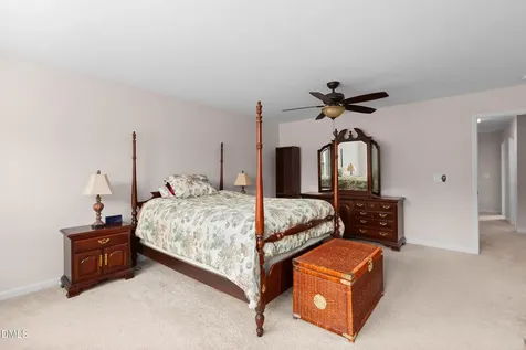 427 Inlet Place Drive Winston-salem NC 27127