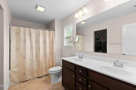 427 Inlet Place Drive Winston-salem NC 27127