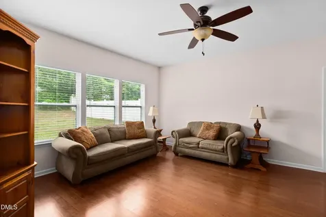 427 Inlet Place Drive Winston-salem NC 27127