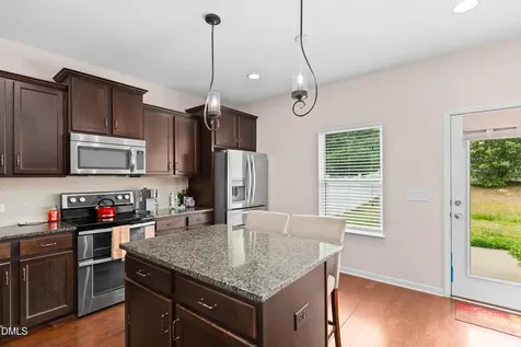 427 Inlet Place Drive Winston-salem NC 27127