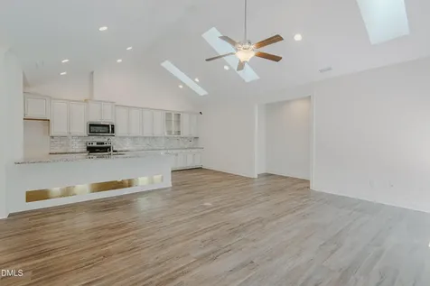 194 Dunvegan Lane Burlington NC 27215