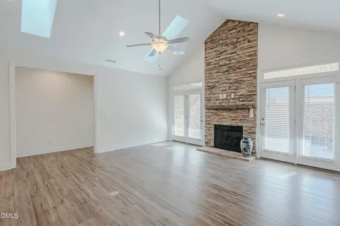 194 Dunvegan Lane Burlington NC 27215