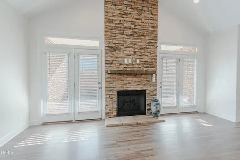 194 Dunvegan Lane Burlington NC 27215