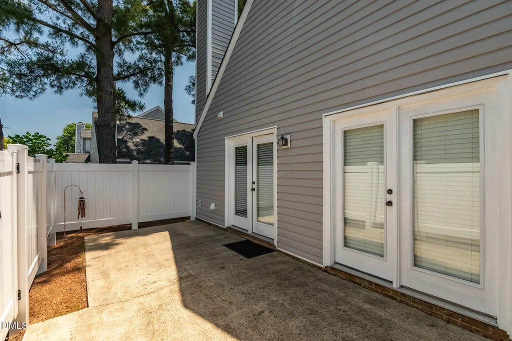 5112 La Sombre Drive Raleigh NC 27616