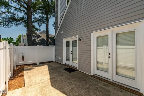 5112 La Sombre Drive Raleigh NC 27616