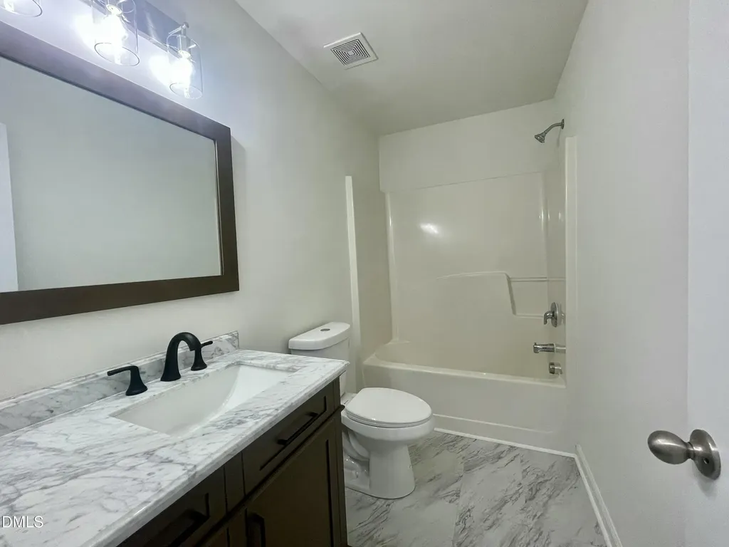 3525 Londonville Lane Raleigh NC 27604