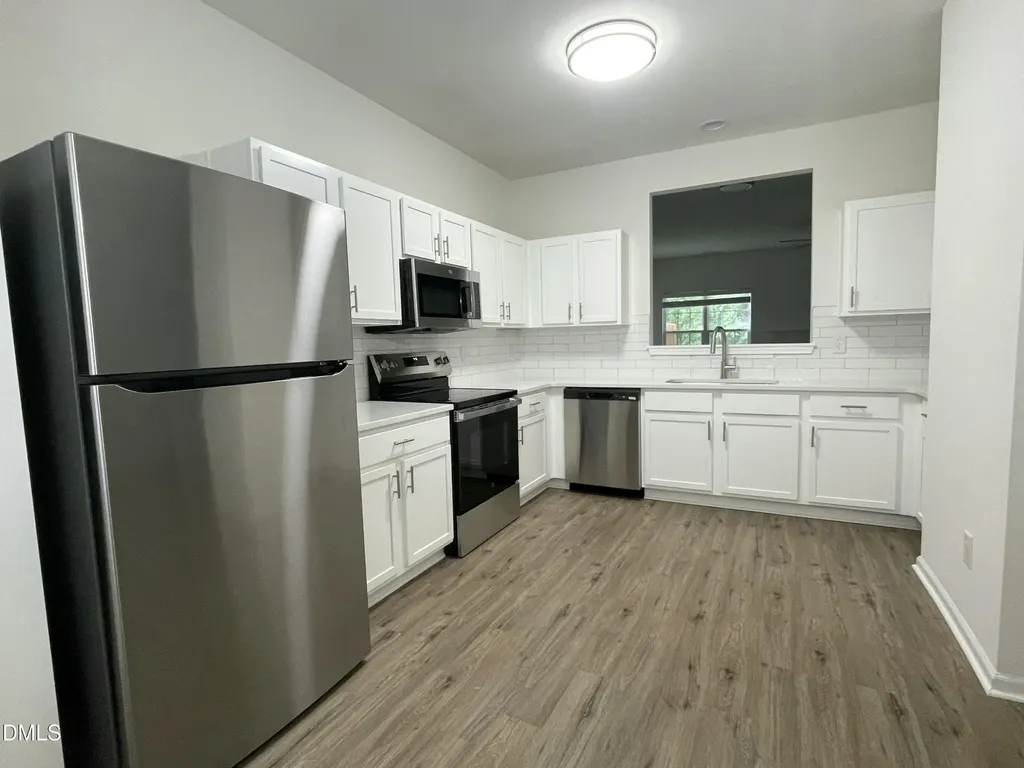 3525 Londonville Lane Raleigh NC 27604