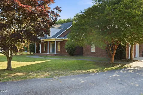 3912 Britt Dawn Lane Zebulon NC 27597