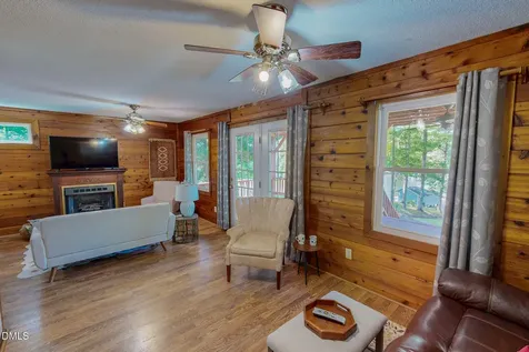 454 Southpoint Trail Semora NC 27343
