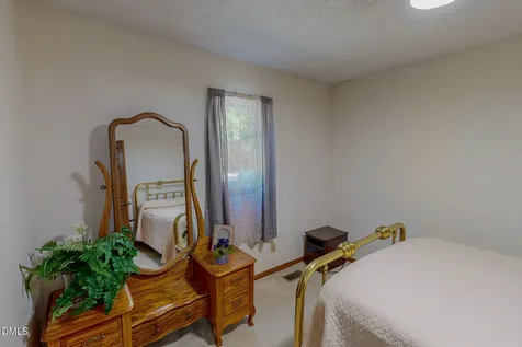 454 Southpoint Trail Semora NC 27343