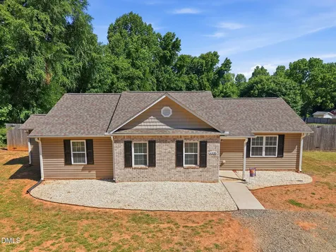 4335 Spoon Loop Liberty NC 27298