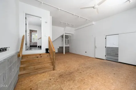 400 W Knox Street Durham NC 27701