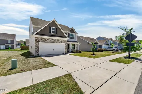 205 Brisk Drive Zebulon NC 27597