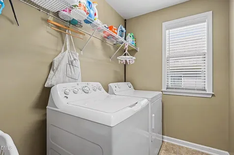 429 Parkfield Drive Apex NC 27502