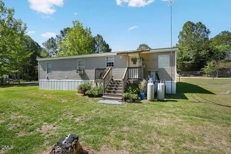 344 Pine Needles Drive Lillington NC 27546