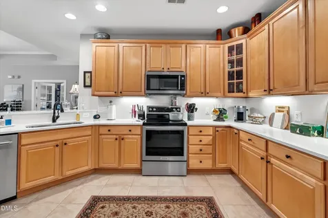 231 Baines Court Cary NC 27511