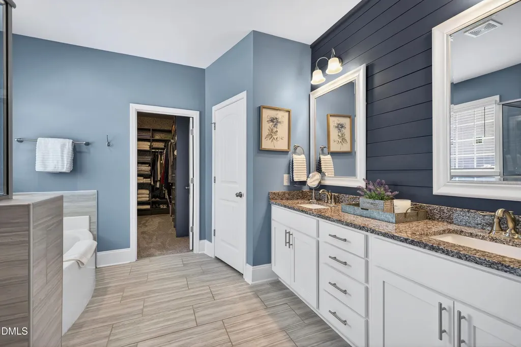2215 Copper Pond Way Fuquay Varina NC 27526