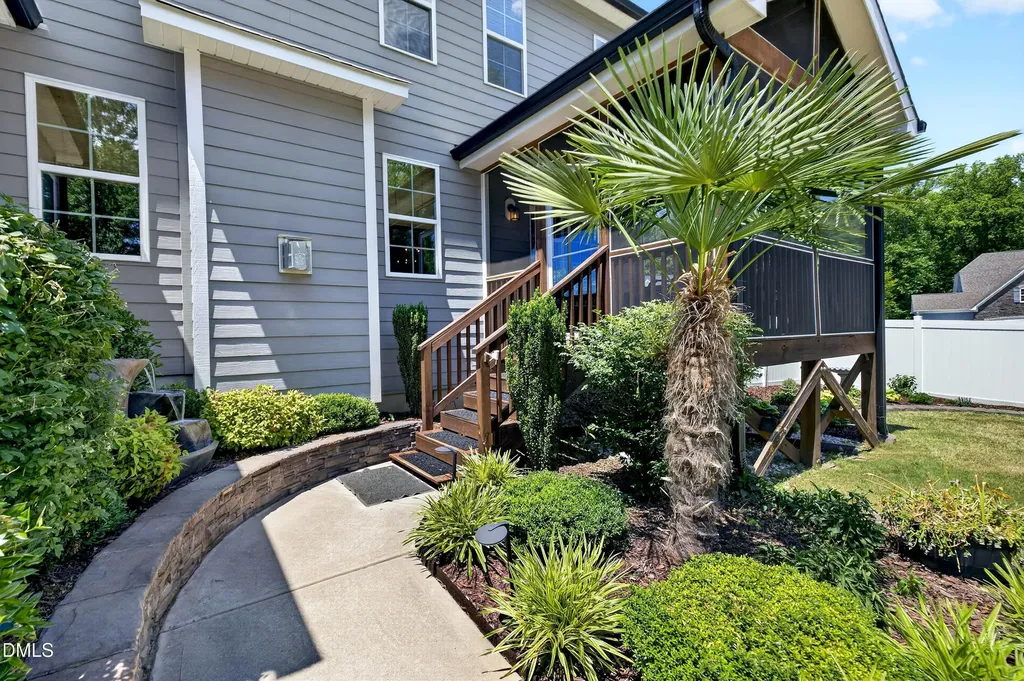 2215 Copper Pond Way Fuquay Varina NC 27526