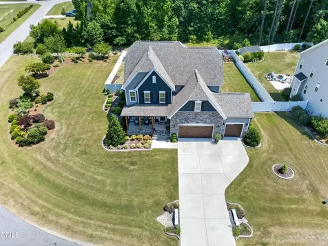 2215 Copper Pond Way Fuquay Varina NC 27526