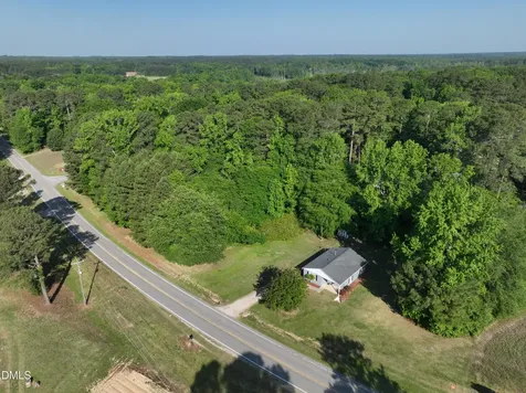 4107 Old Us Highway 64 Zebulon NC 27597