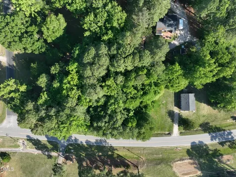 4107 Old Us Highway 64 Zebulon NC 27597