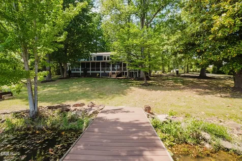 370 Robinson Ferry Road Macon NC 27551