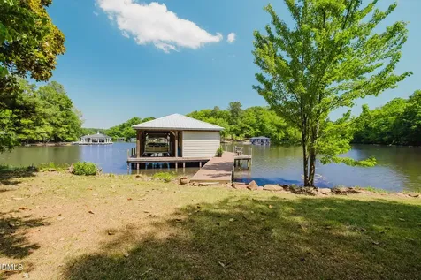 370 Robinson Ferry Road Macon NC 27551