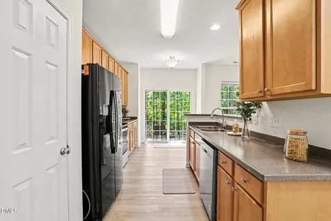 8317 Tie Stone Way Raleigh NC 27613