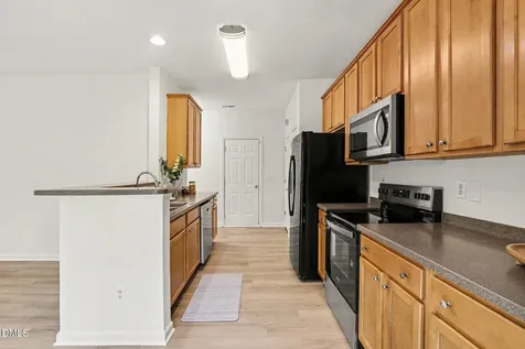 8317 Tie Stone Way Raleigh NC 27613