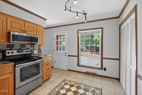 2315 Somers Avenue Burlington NC 27215