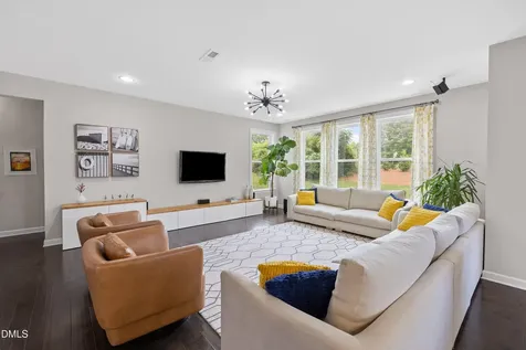 8059 Gilano Drive Raleigh NC 27603