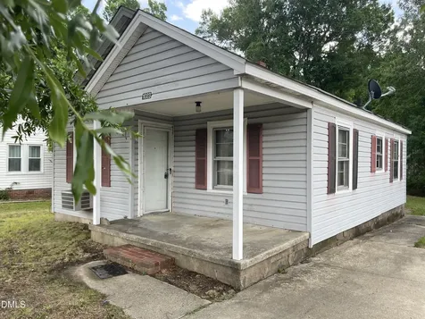 1023 Leasburg Road Roxboro NC 27573