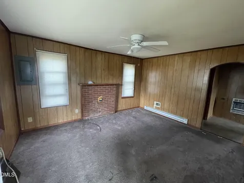 1023 Leasburg Road Roxboro NC 27573