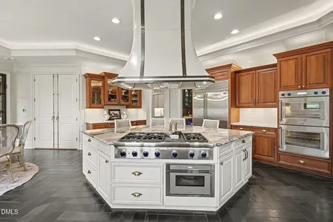 2317 Victoria Park Lane Raleigh NC 27614