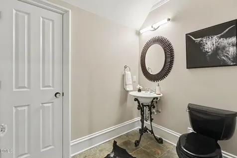 2317 Victoria Park Lane Raleigh NC 27614