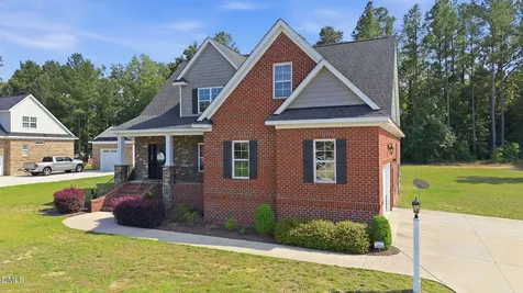 1665 Blue Heron Drive Nashville NC 27856