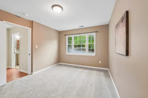 411 Gooseneck Cary NC 27513