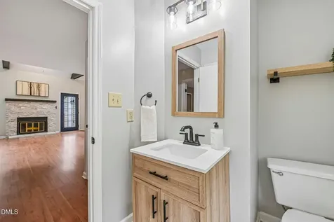 411 Gooseneck Cary NC 27513