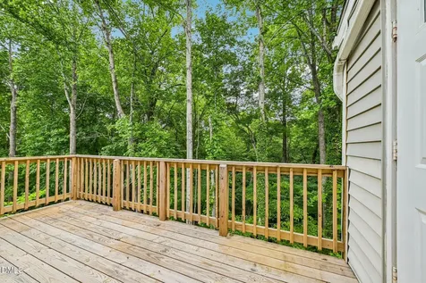 411 Gooseneck Cary NC 27513