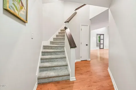 411 Gooseneck Cary NC 27513