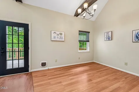 411 Gooseneck Cary NC 27513