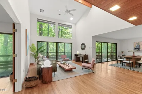 1429 Arboretum Drive Chapel Hill NC 27517