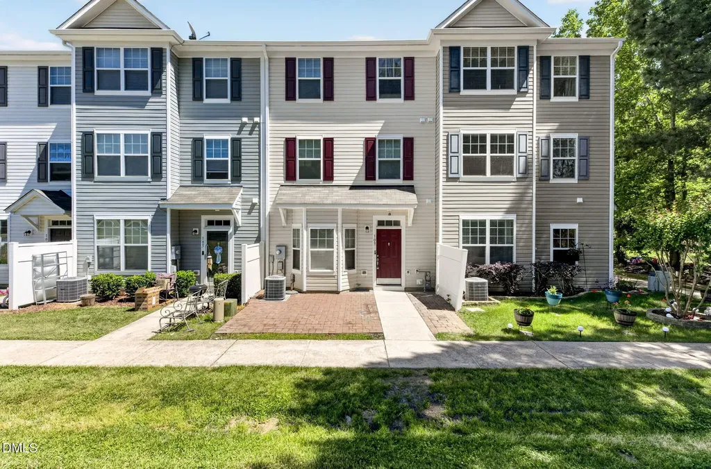 11101 Gwynn Oaks Drive Raleigh NC 27614